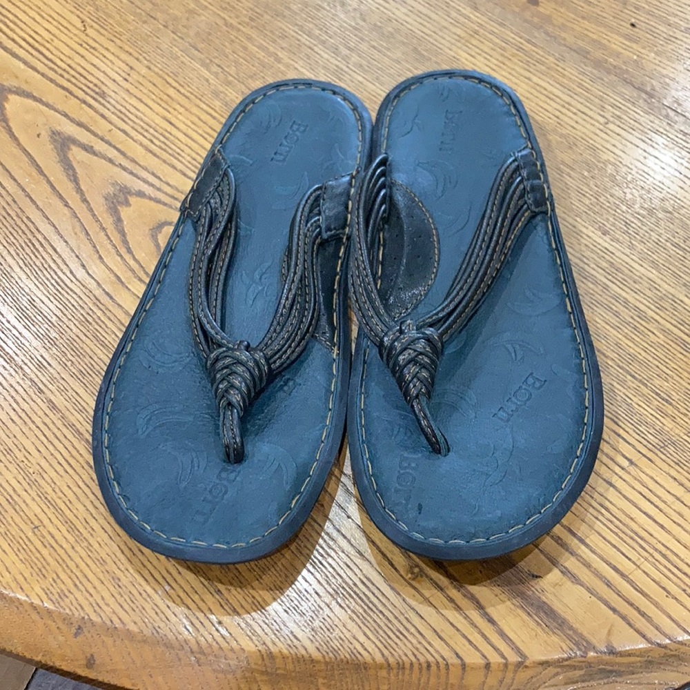 Born Flip Flops